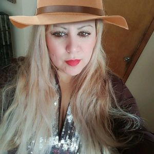 Meet your Posher, Dulce